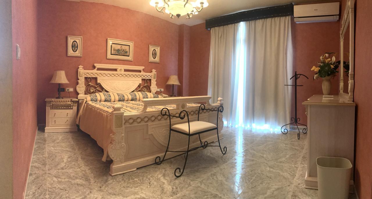 Hospedium Hotel Twist Torredonjimeno エクステリア 写真